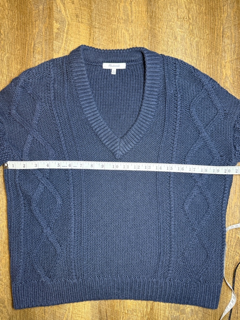Madewell Women’s Augustus Cableknit V-Neck Navy Sweater Size X-Small - Picture 7 of 10